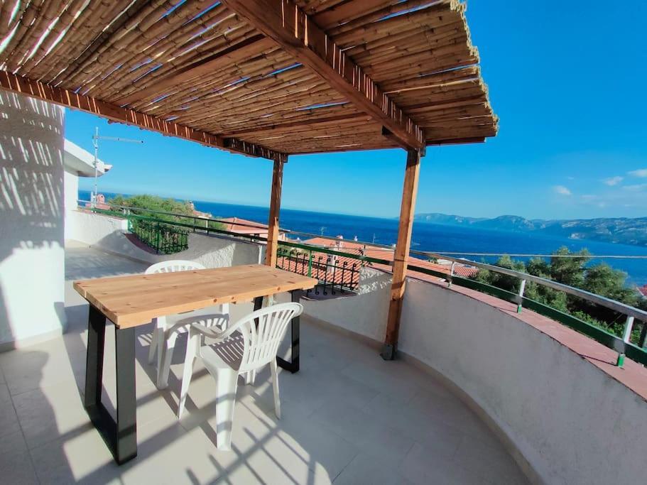 Gocce Di Mare Apartment Кала Гононе Екстериор снимка