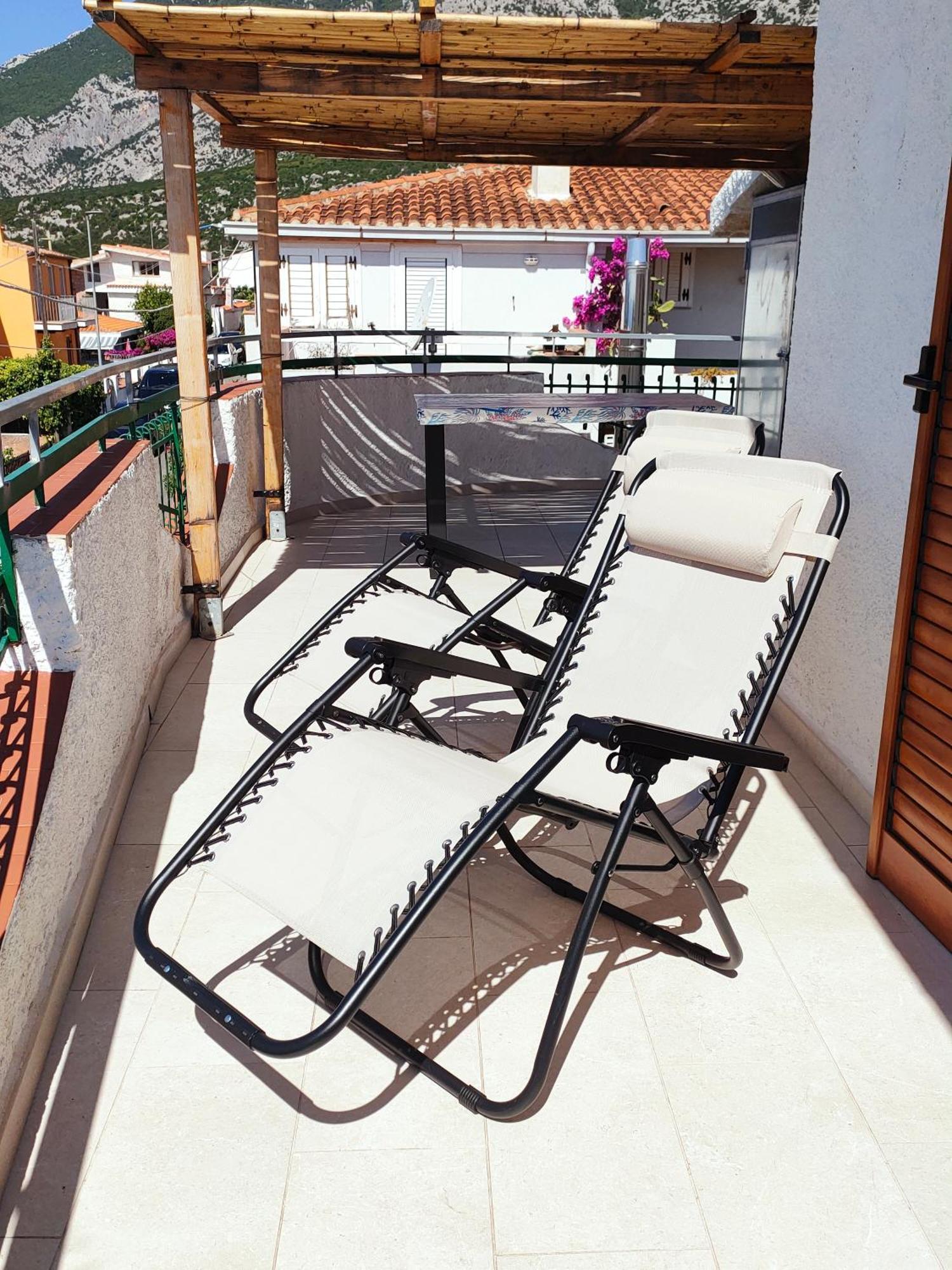 Gocce Di Mare Apartment Кала Гононе Екстериор снимка
